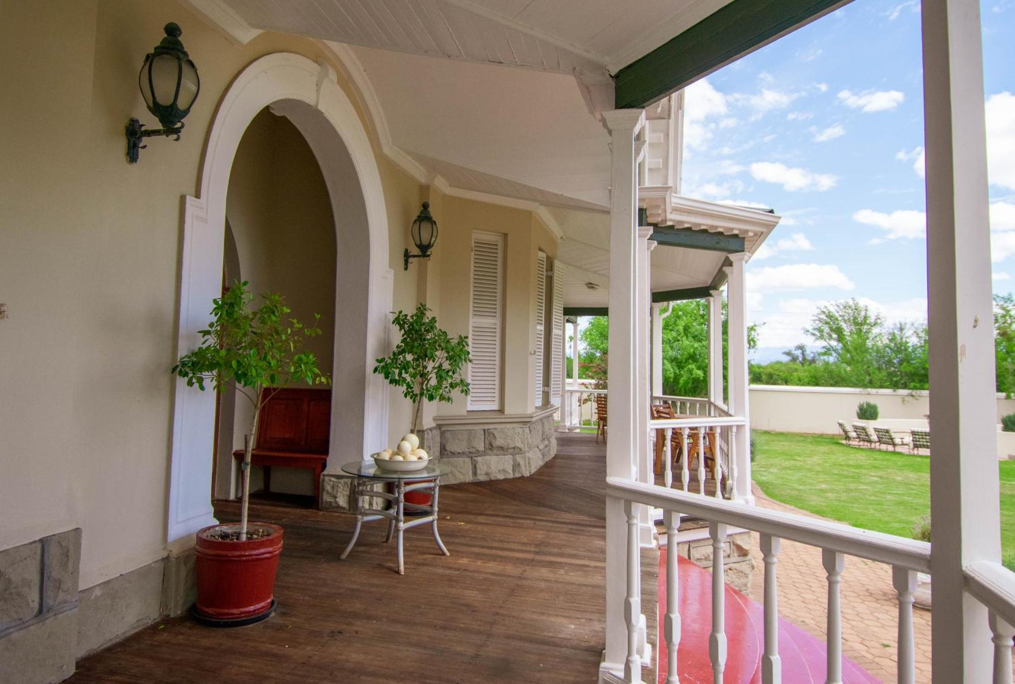 Bakenskraal Ostrich Palace 奥茨胡恩 外观 照片